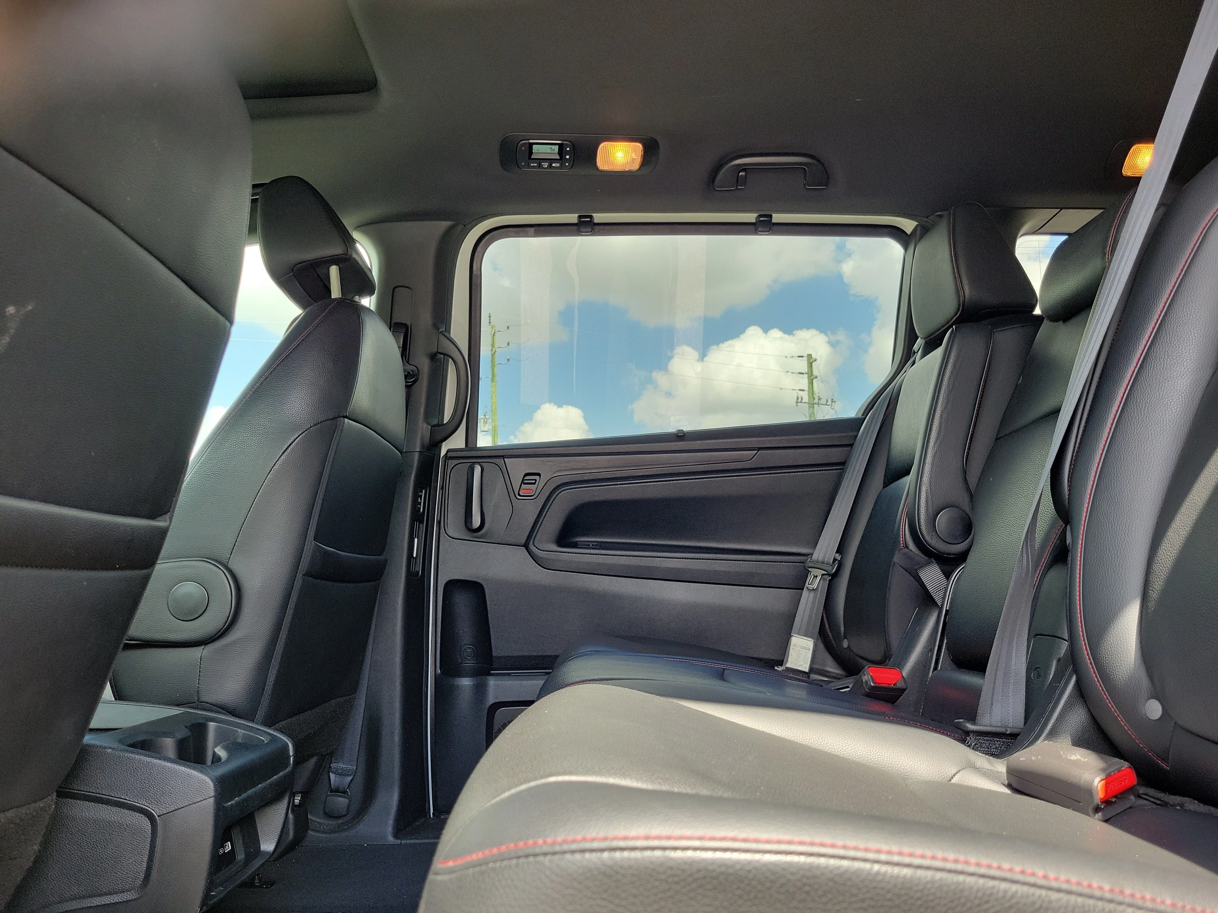 2023 Honda Odyssey SPORT - Photo 13