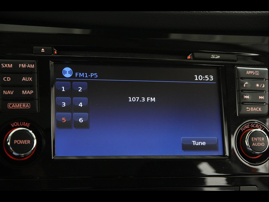 Used 2017 Monarch Orange Nissan SL image 12