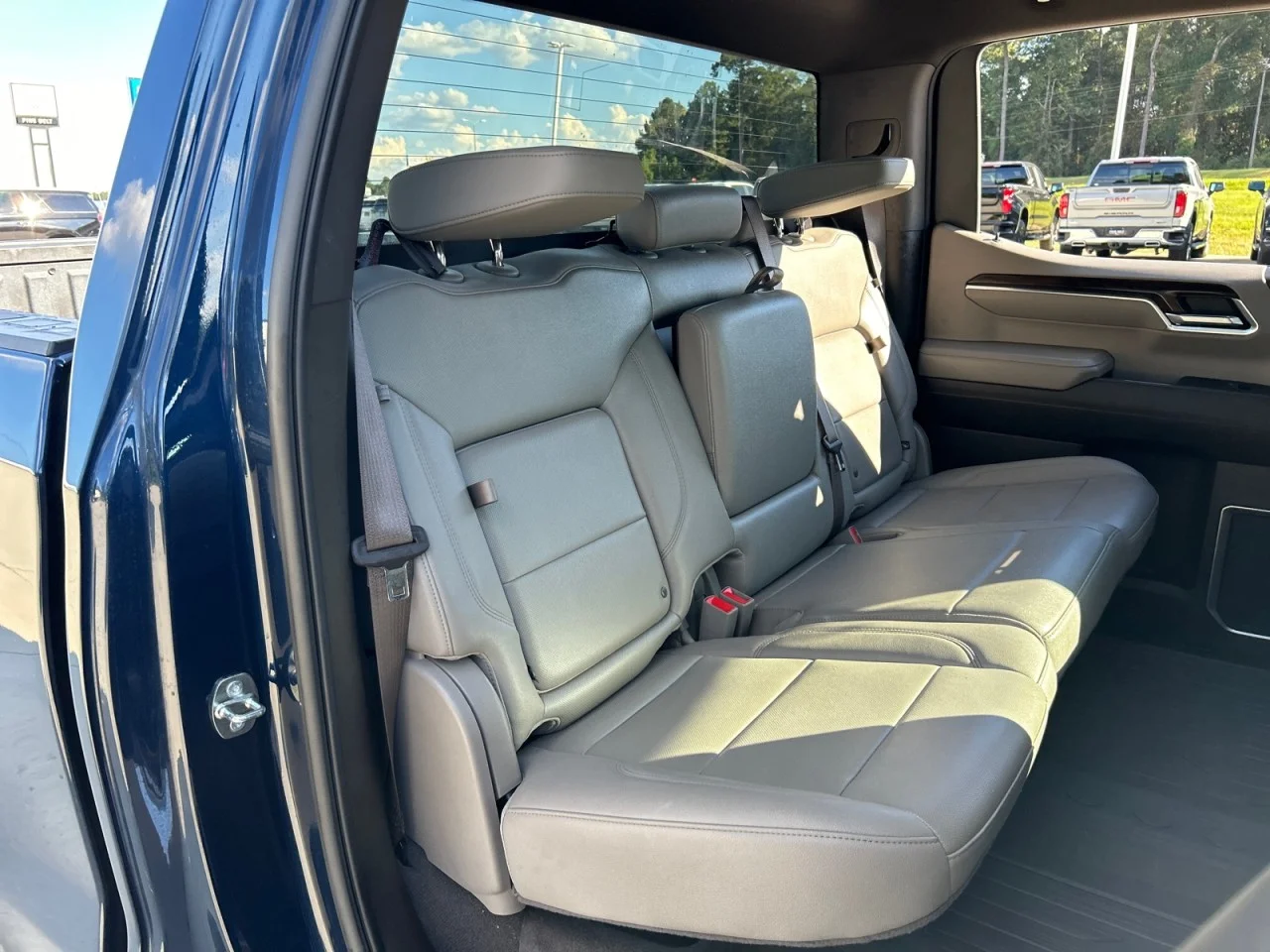 Used 2023 PACIFIC BLUE METALLIC GMC SLT image 21