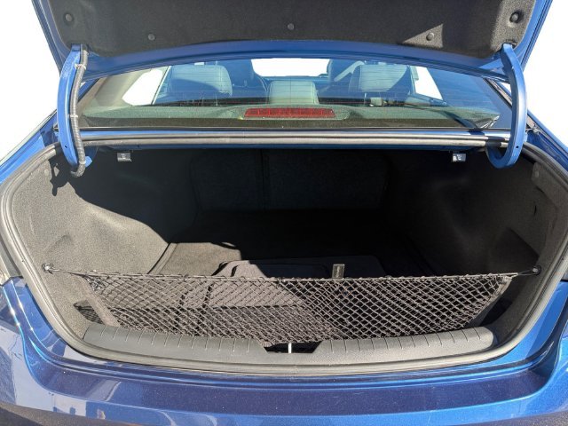 Used 2018 Blue Hyundai Sport 2.0T image 38