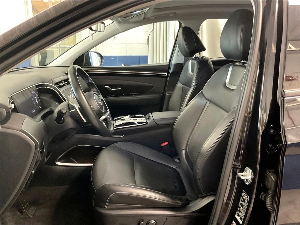Used 2024 Black Hyundai Limited image 10