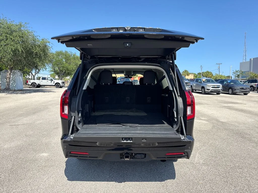 Certified Used 2025 Black Ford Active image 30
