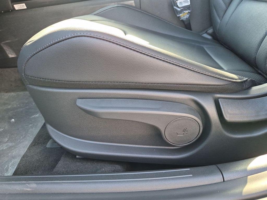 New 2026 Gray Hyundai SEL Sport Plus image 16