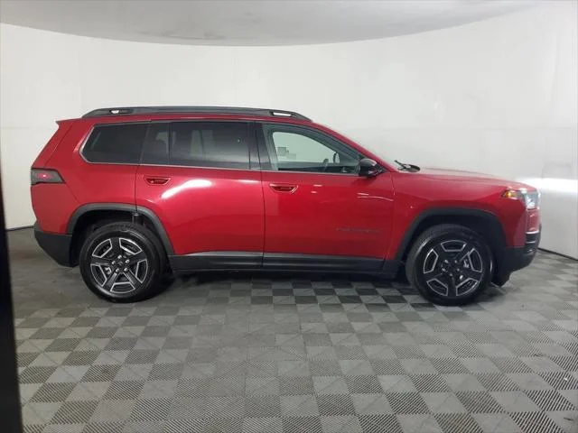 New 2026 Red Hot Pearl-Coat Exterior Paint Jeep Limited image 29