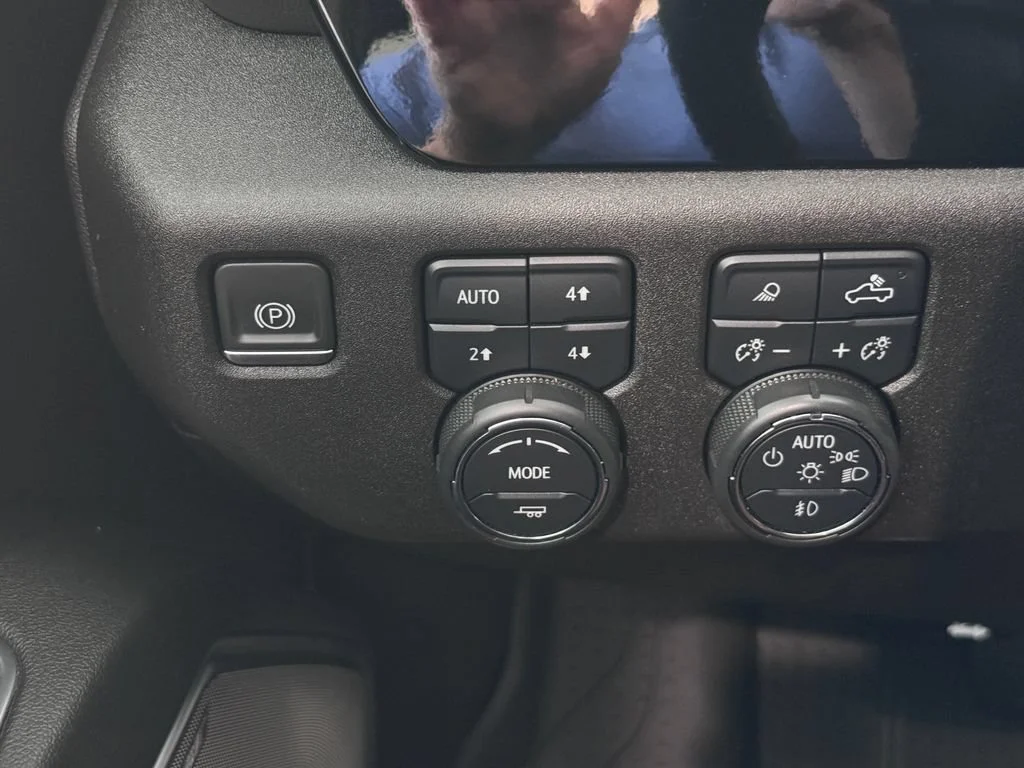 2023 Chevrolet Silverado 1500 High Country - Photo 26