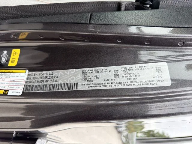 Used 2023 Gray Jeep Mojave image 34