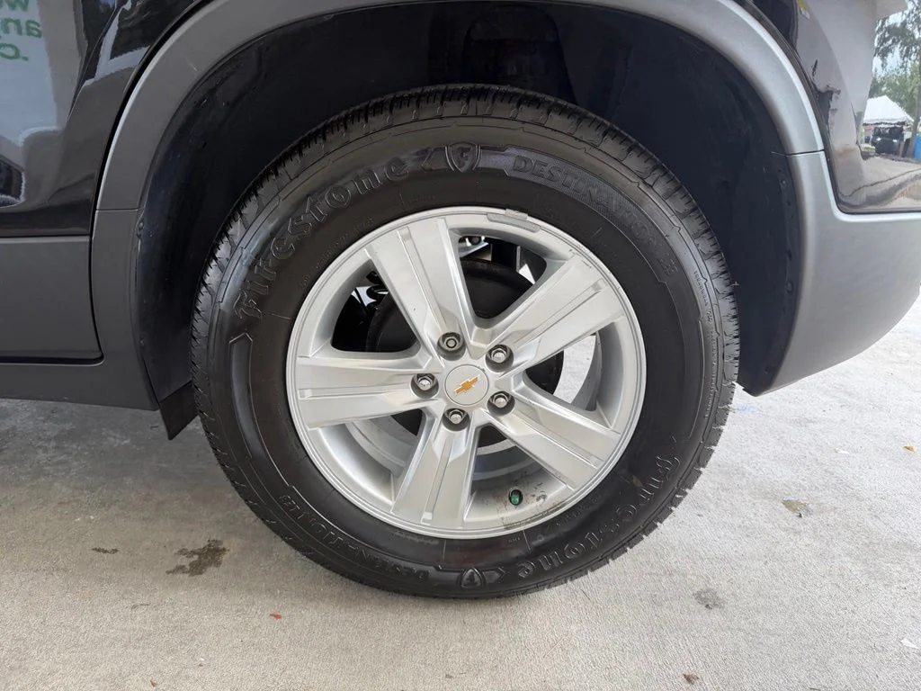 Used 2020 Black Chevrolet LS image 14