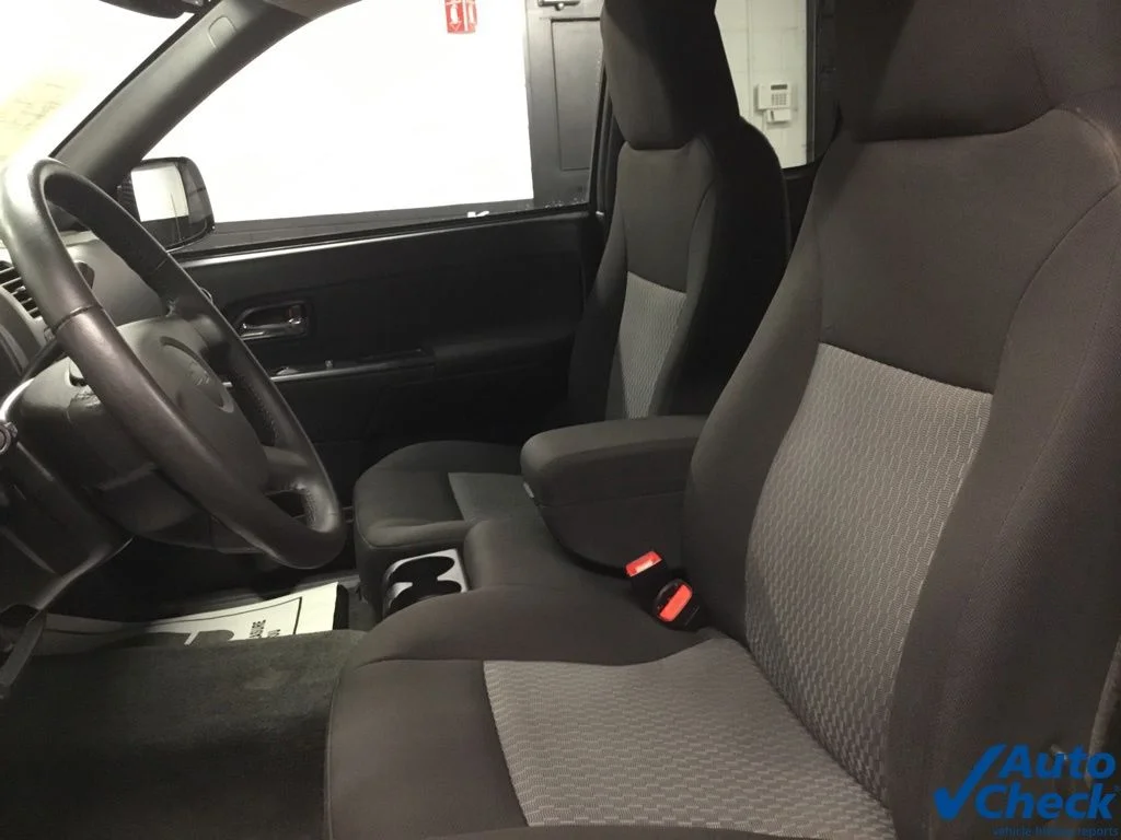 Used 2011 Black Chevrolet 1LT image 21