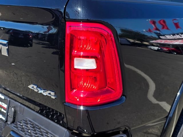 New 2026 Diamond Black Crystal Pearl-Coat Exterior Paint RAM Big Horn/Lone Star image 24