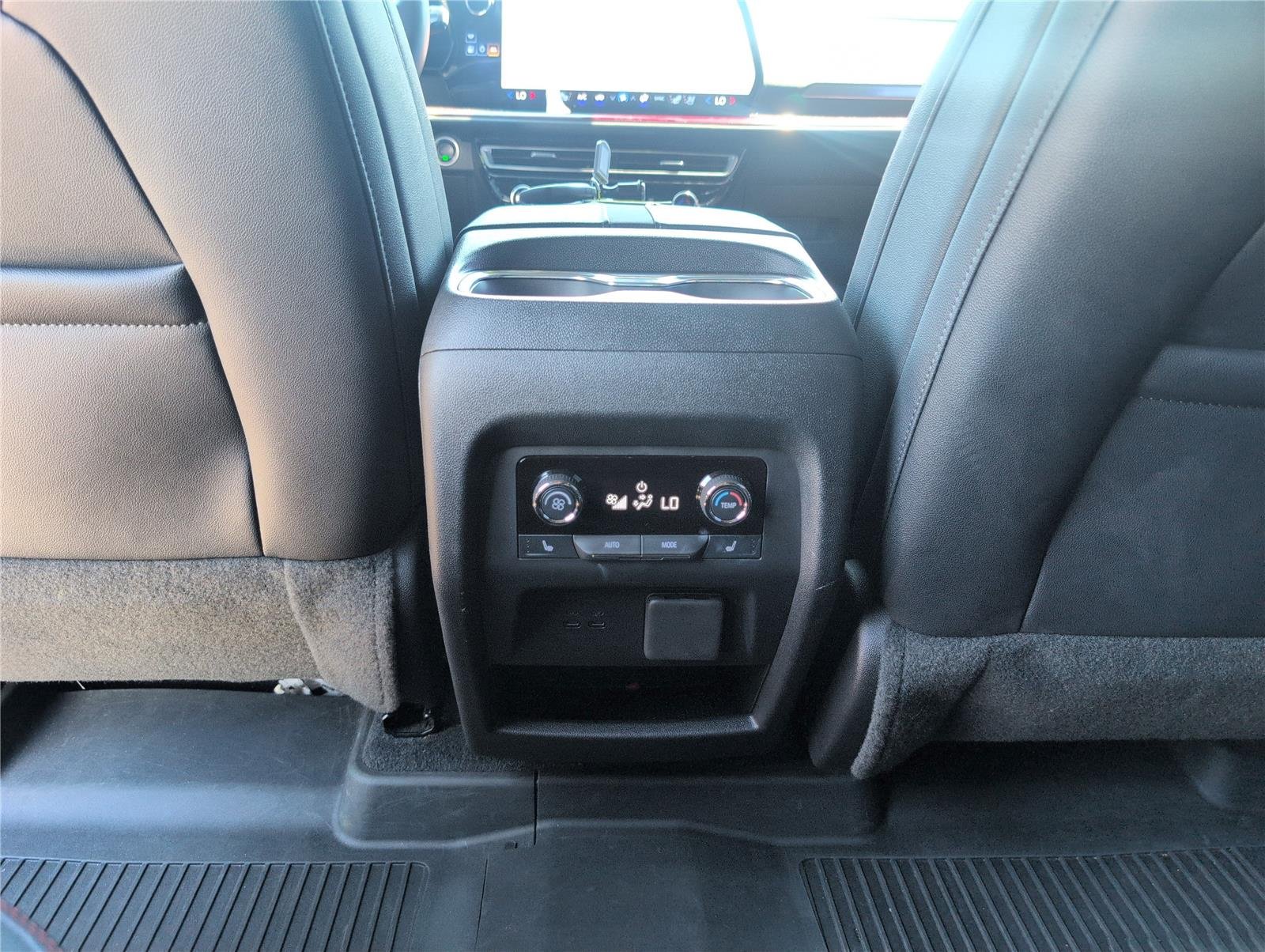 Used 2024 Iridescent Pearl Tricoat Chevrolet RS image 31