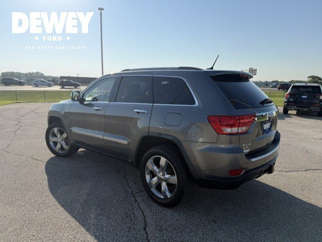Used 2011 Mineral Gray Clearcoat Metallic Jeep Overland image 5