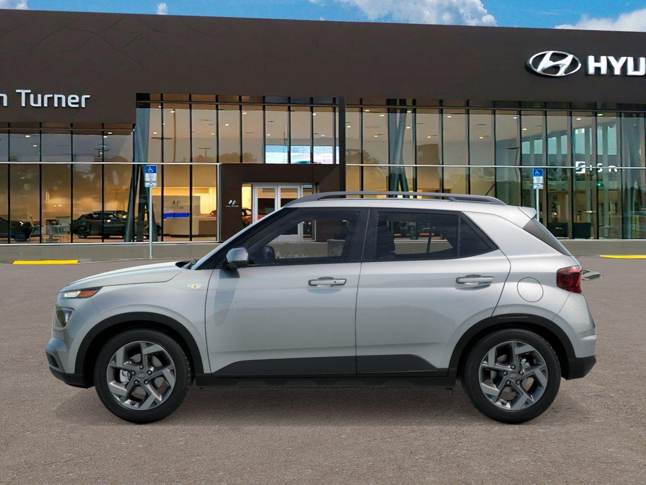 New 2026 Shimmering Silver Hyundai SEL image 3