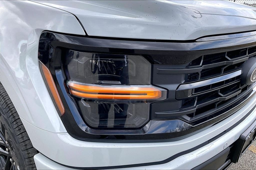 New 2026 Ford F-150 XLT 4D SuperCrew