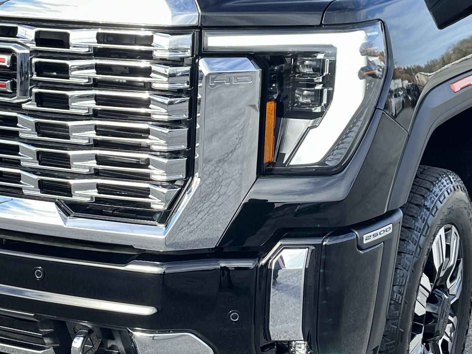 2026 GMC Sierra 2500HD Denali - Photo 11