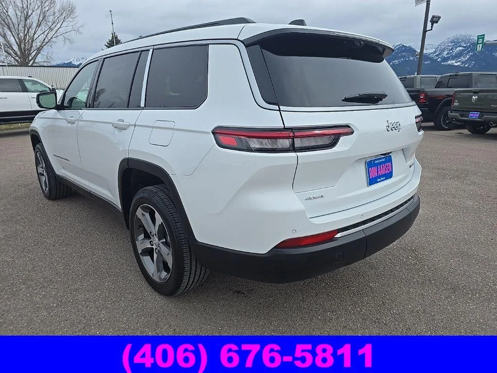 New 2026 Bright White Clear-Coat Exterior Paint Jeep Limited image 5