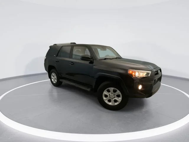 Used 2020 Black Toyota SR5 image 6
