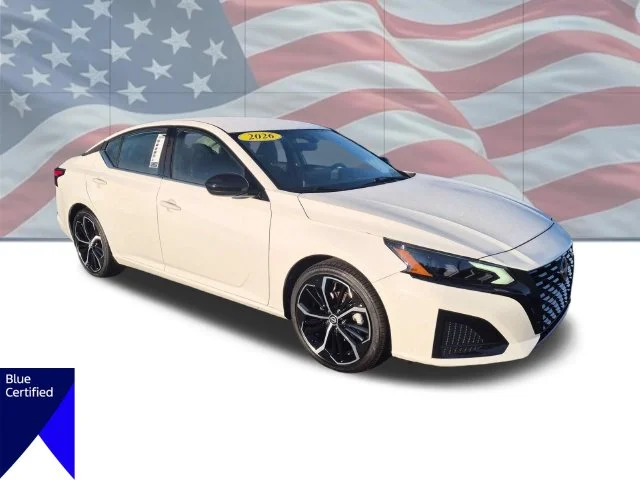 Used 2026 White Nissan 2.5 SR image 2