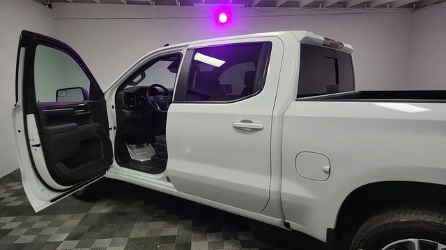 Used 2026 White Chevrolet LT image 16
