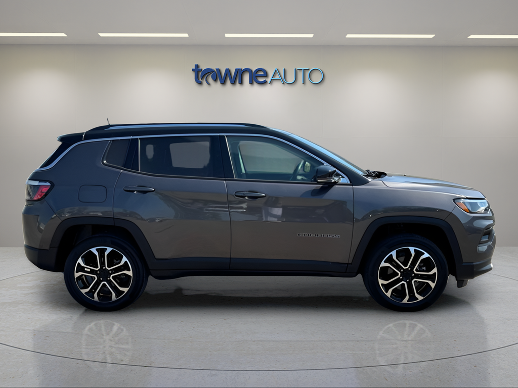 Used 2022 Gray Jeep Limited image 8