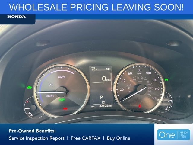 Used 2020 White Pearl Lexus 300h image 26