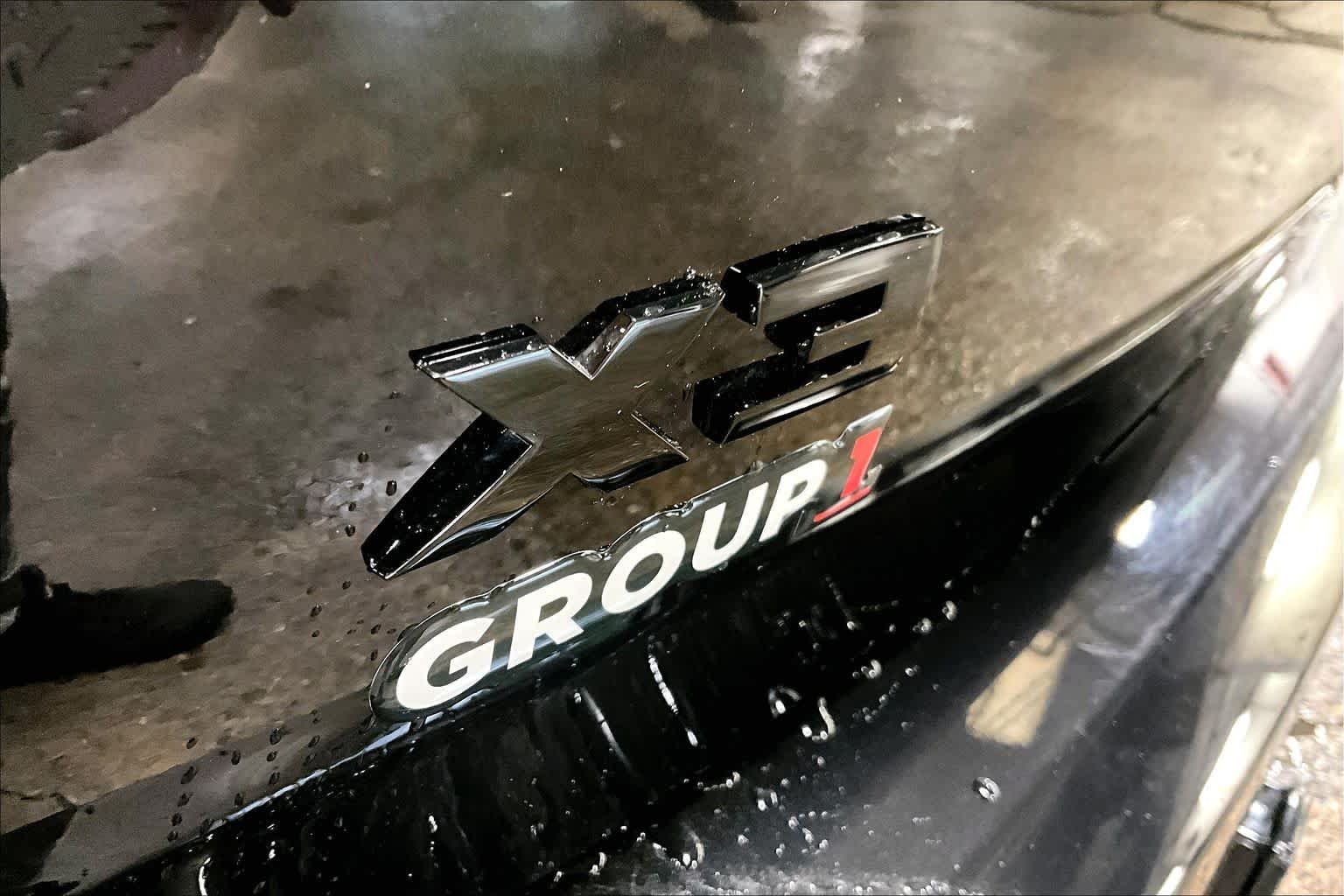 Used 2024 Black Sapphire Metallic BMW M40i image 10