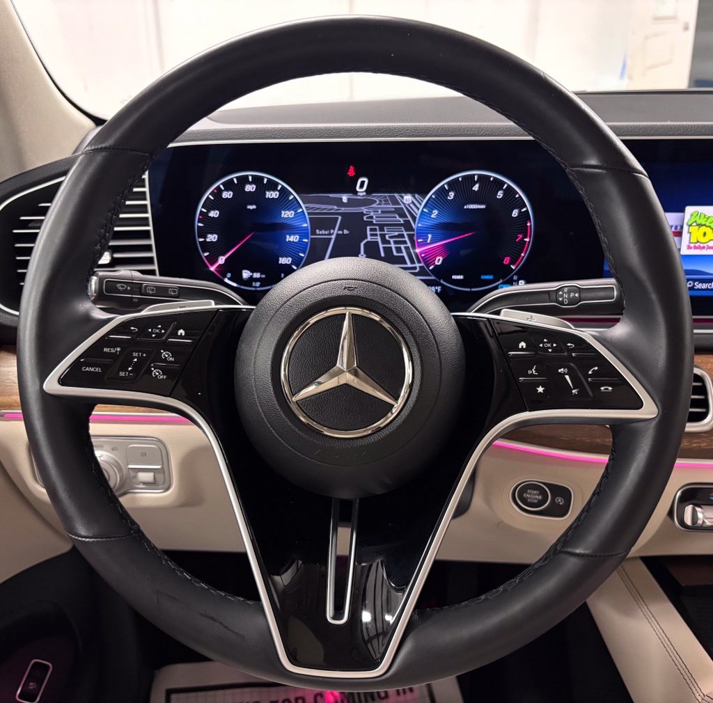 Used 2024 White Mercedes-Benz GLE 450 image 11