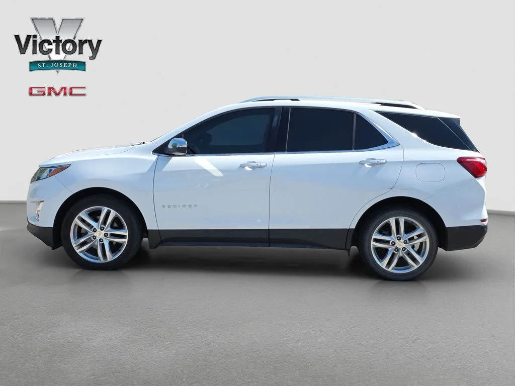 Used 2018 White Chevrolet Premier image 6
