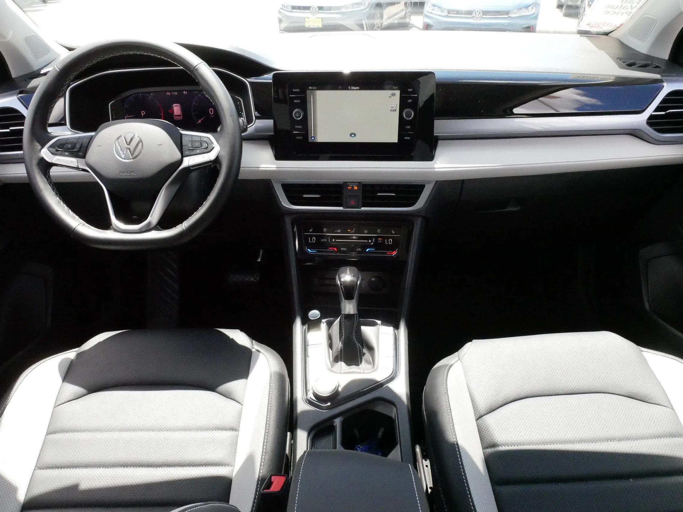 Used 2025 Pure White Volkswagen SEL image 10