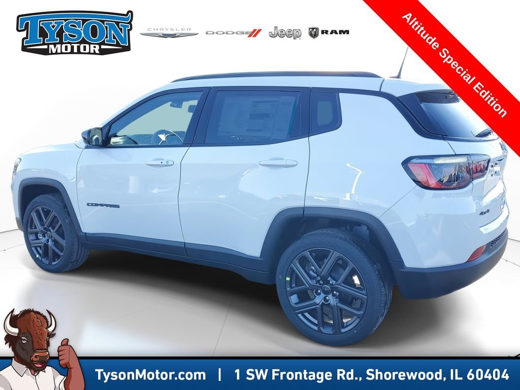 New 2026 Bright White Clearcoat Jeep Latitude image 3