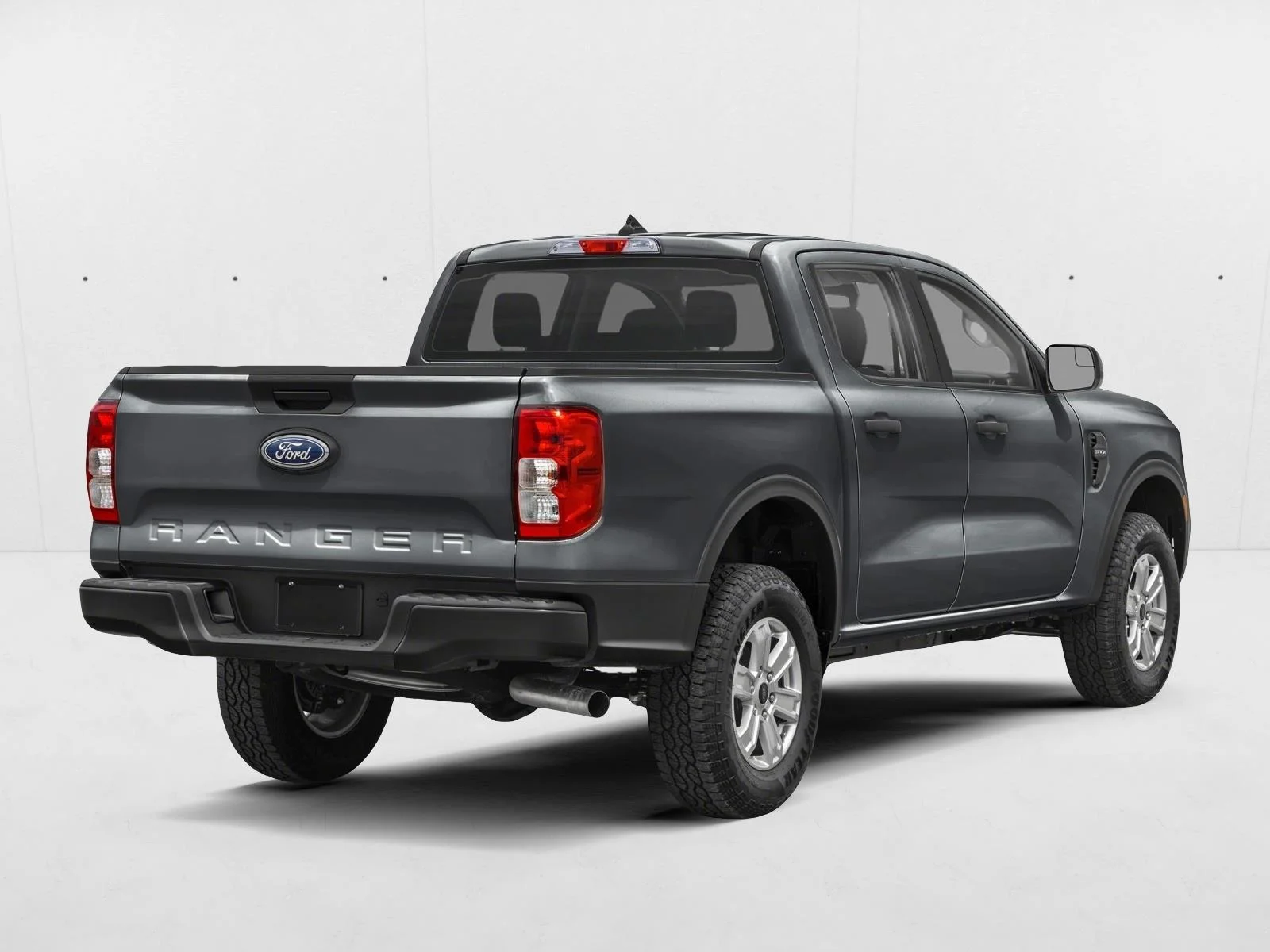 New 2026 Carbonized Gray Metallic Ford XL image 32