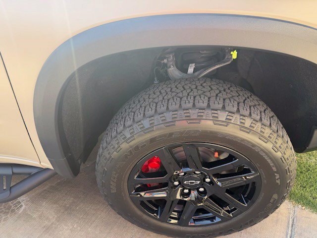 Used 2022 Sand Dune Metallic Chevrolet ZR2 image 5