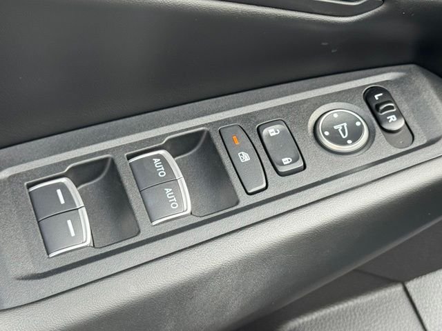 Used 2024  Honda EX-L image 22