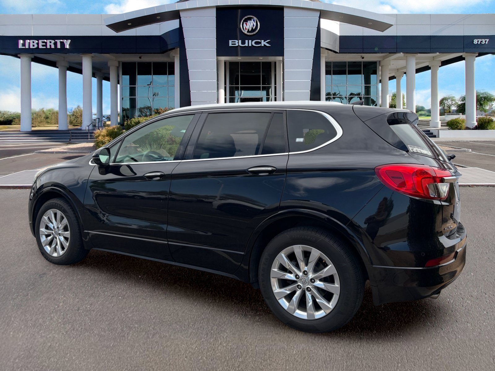 Used 2017 EBONY TWILIGHT METALLIC Buick Essence image 4