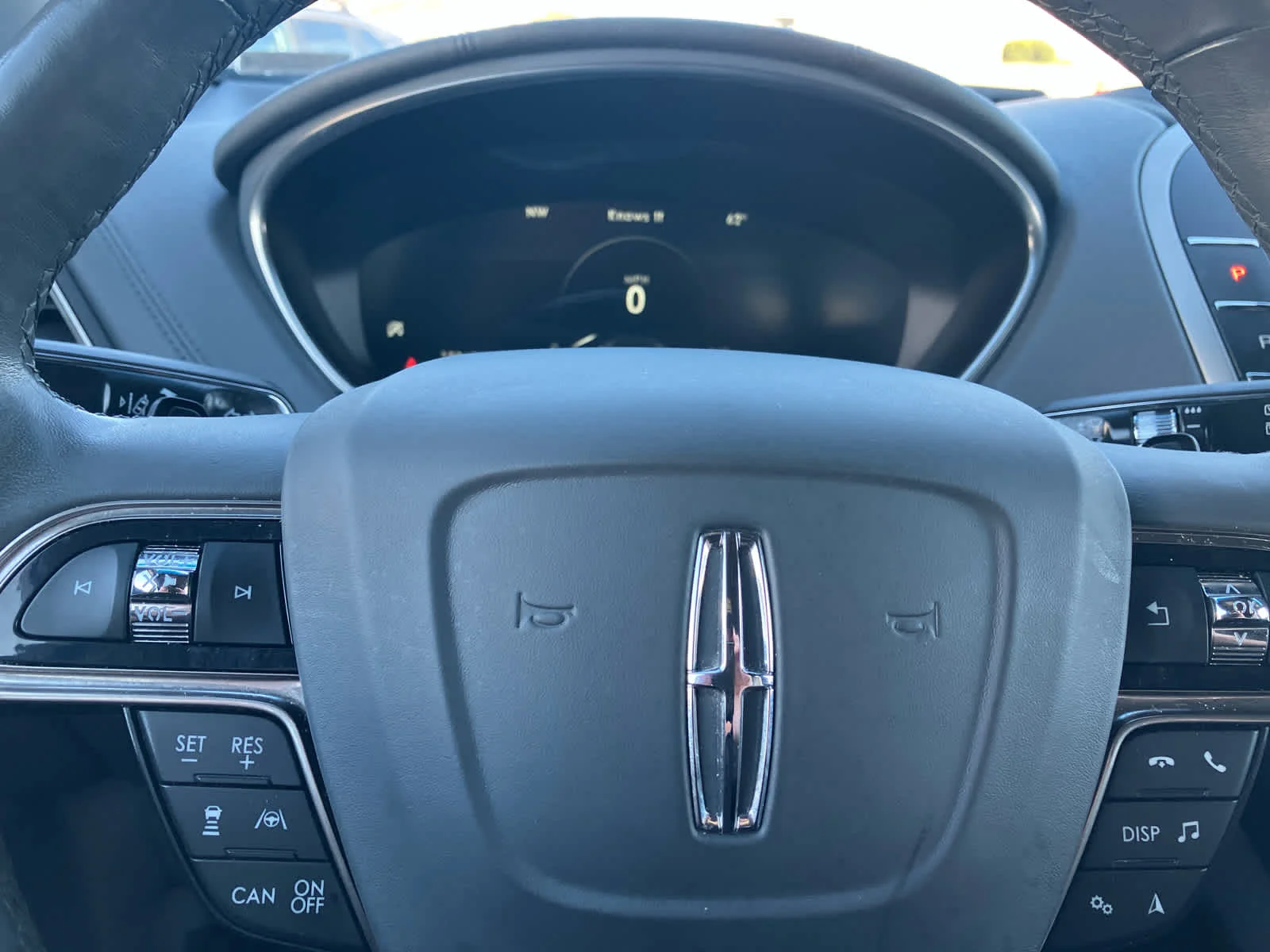 Used 2019 Rhapsody Blue Lincoln Reserve image 16