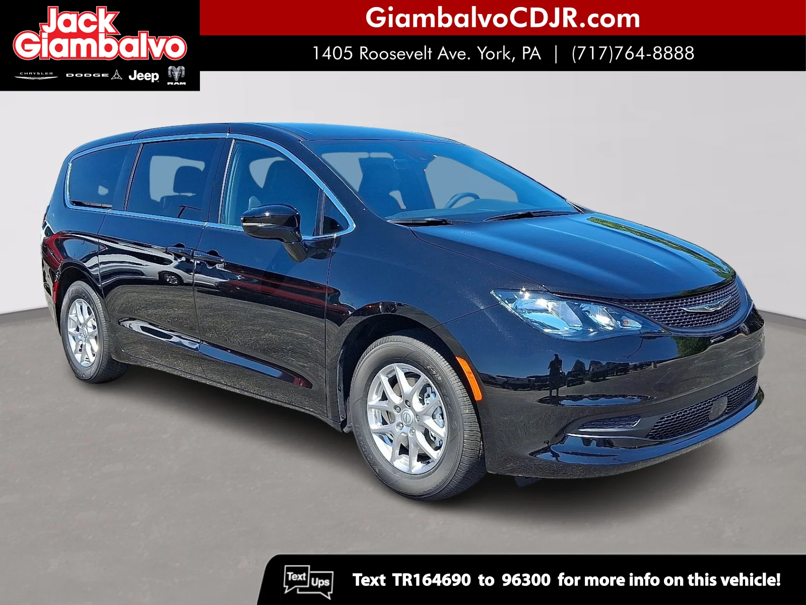 2026 Chrysler Voyager LX's photo