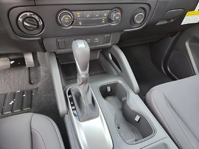 2026 Nissan Frontier S - Photo 10