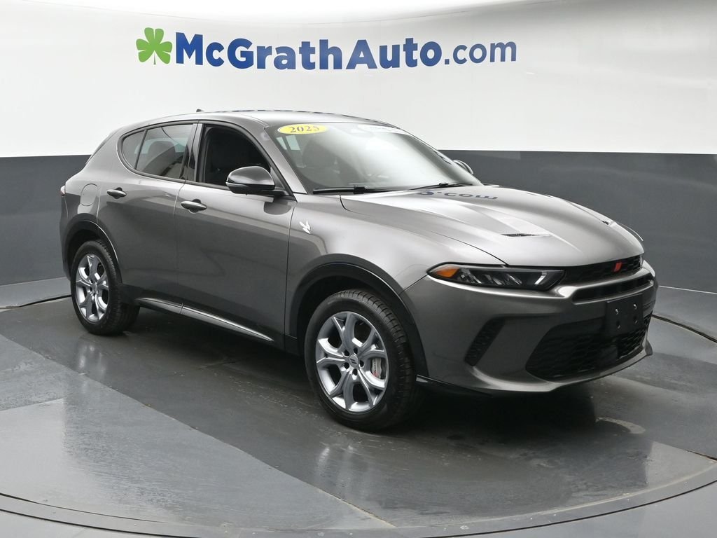 Used 2025 Dodge Hornet R/T with VIN ZACPDFCW1S3A44485 for sale in Cedar Rapids, IA