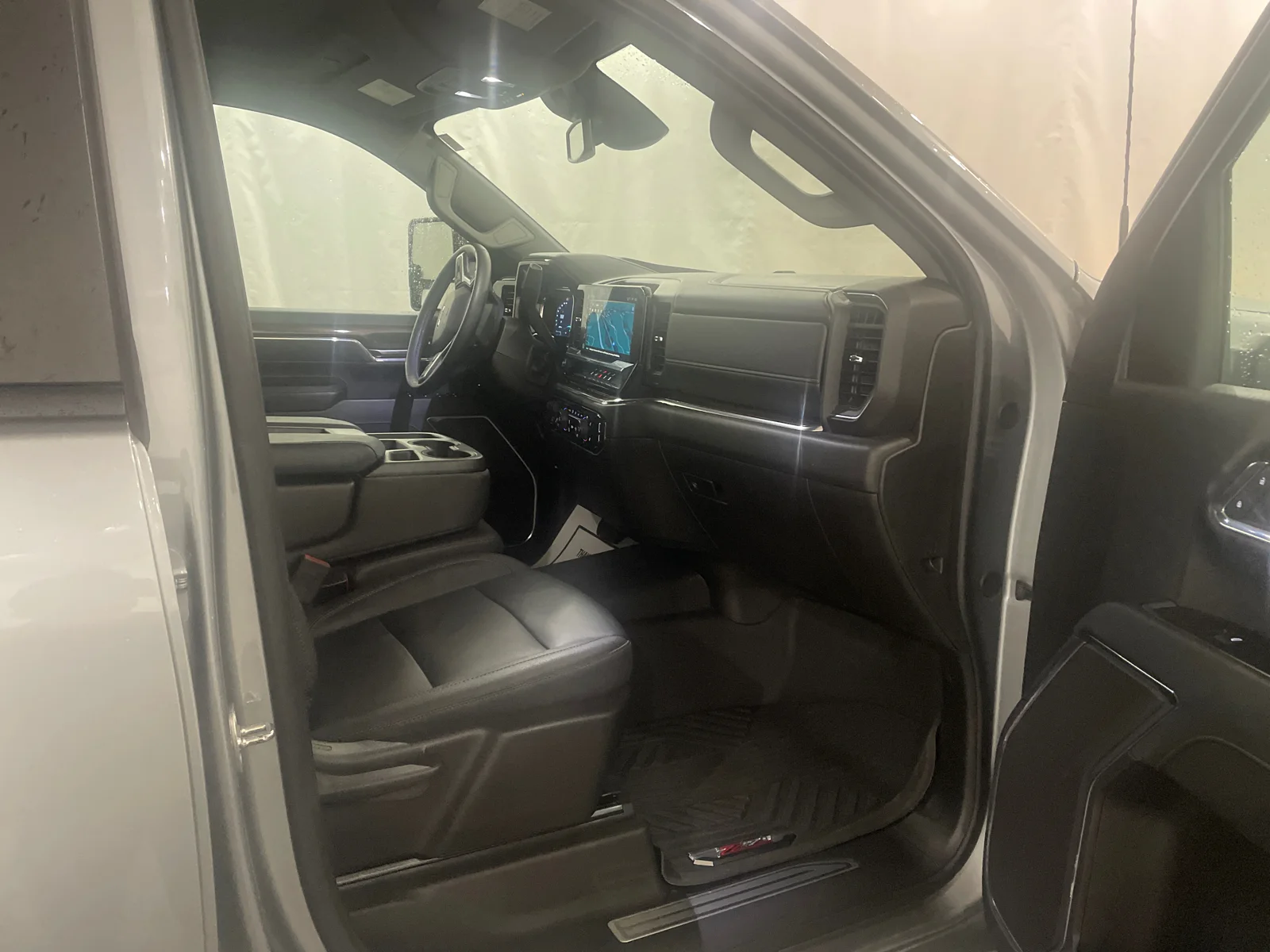 Used 2024 Sterling Gray Metallic Chevrolet LT image 25