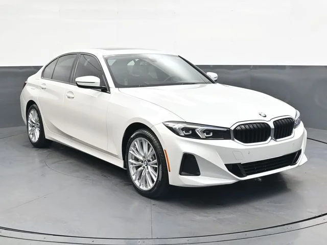 Used 2023 White BMW 330i xDrive image 2