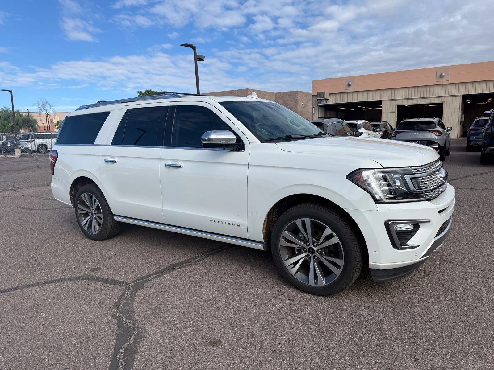 Used 2021 Star White Tri-Coat Ford Platinum image 2