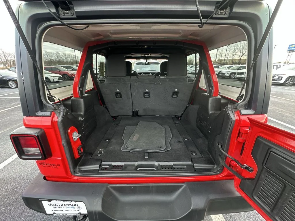 Used 2021 Red Jeep Unlimited Sport S image 23
