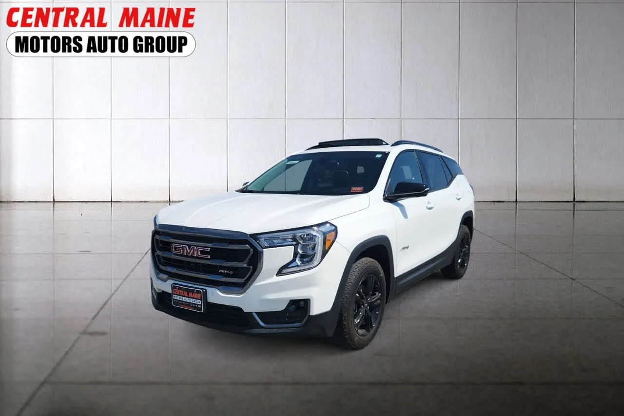 2022 GMC Terrain AT4 AWD's photo