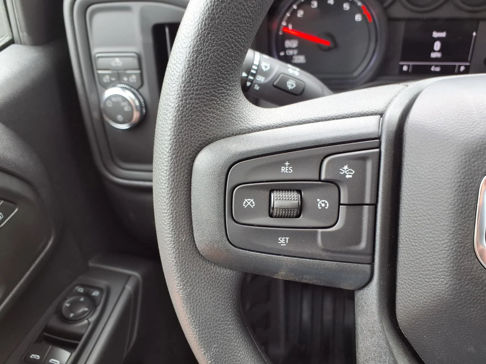 New 2026 Summit White GMC Pro image 9
