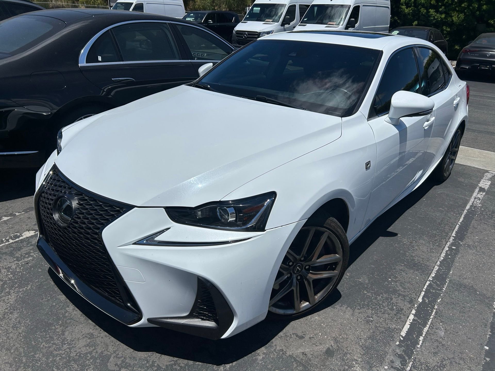 2017 Lexus IS 350 200t's photo