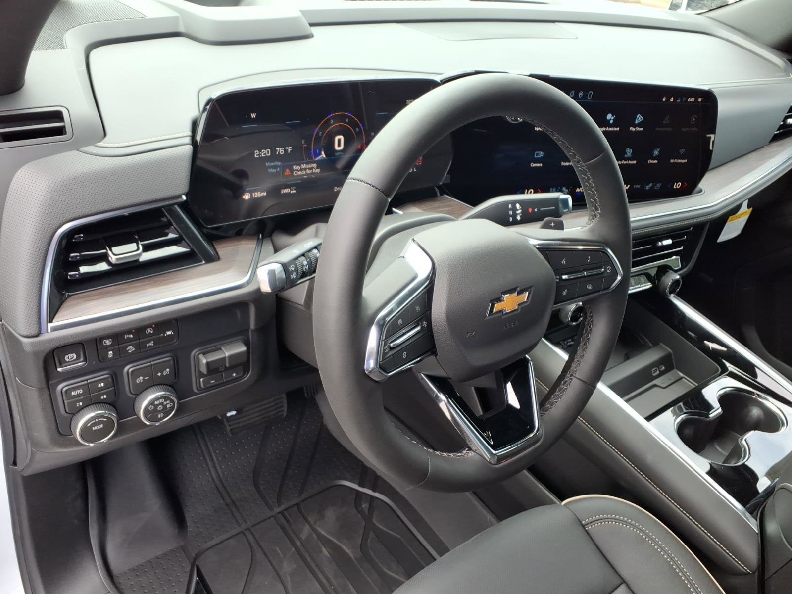 New 2026 Polar White Tricoat Chevrolet Premier image 6