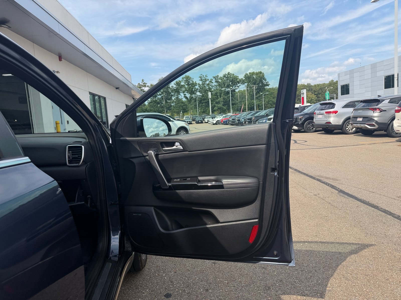 Certified Used 2020 Pacific Blue Kia SX Turbo image 33
