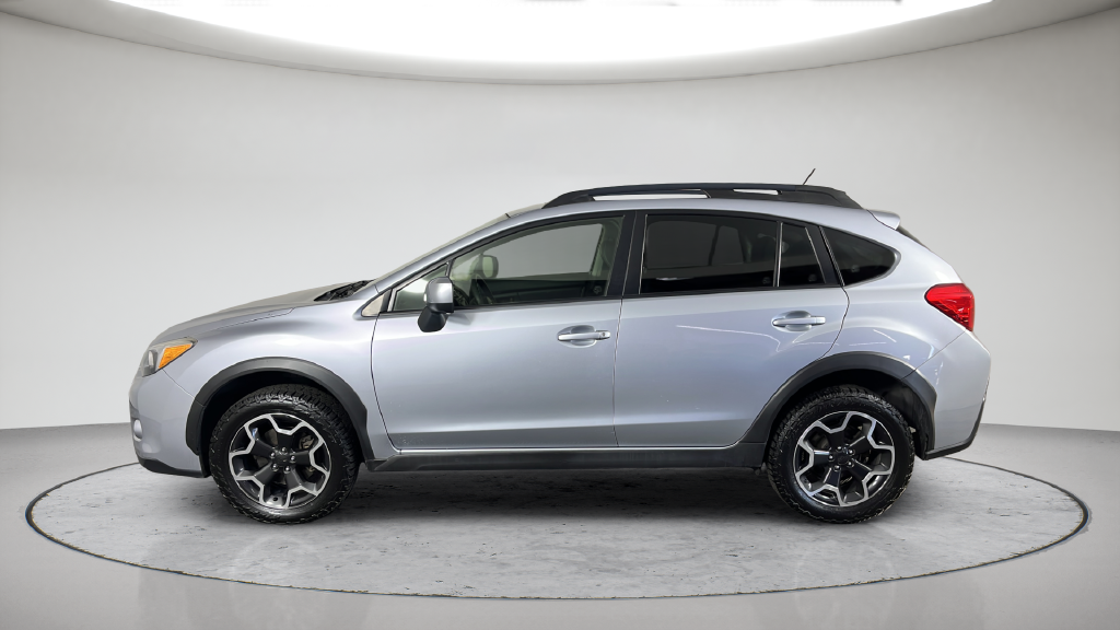 Used 2014 Ice Silver Metallic Subaru 2.0i Limited image 12