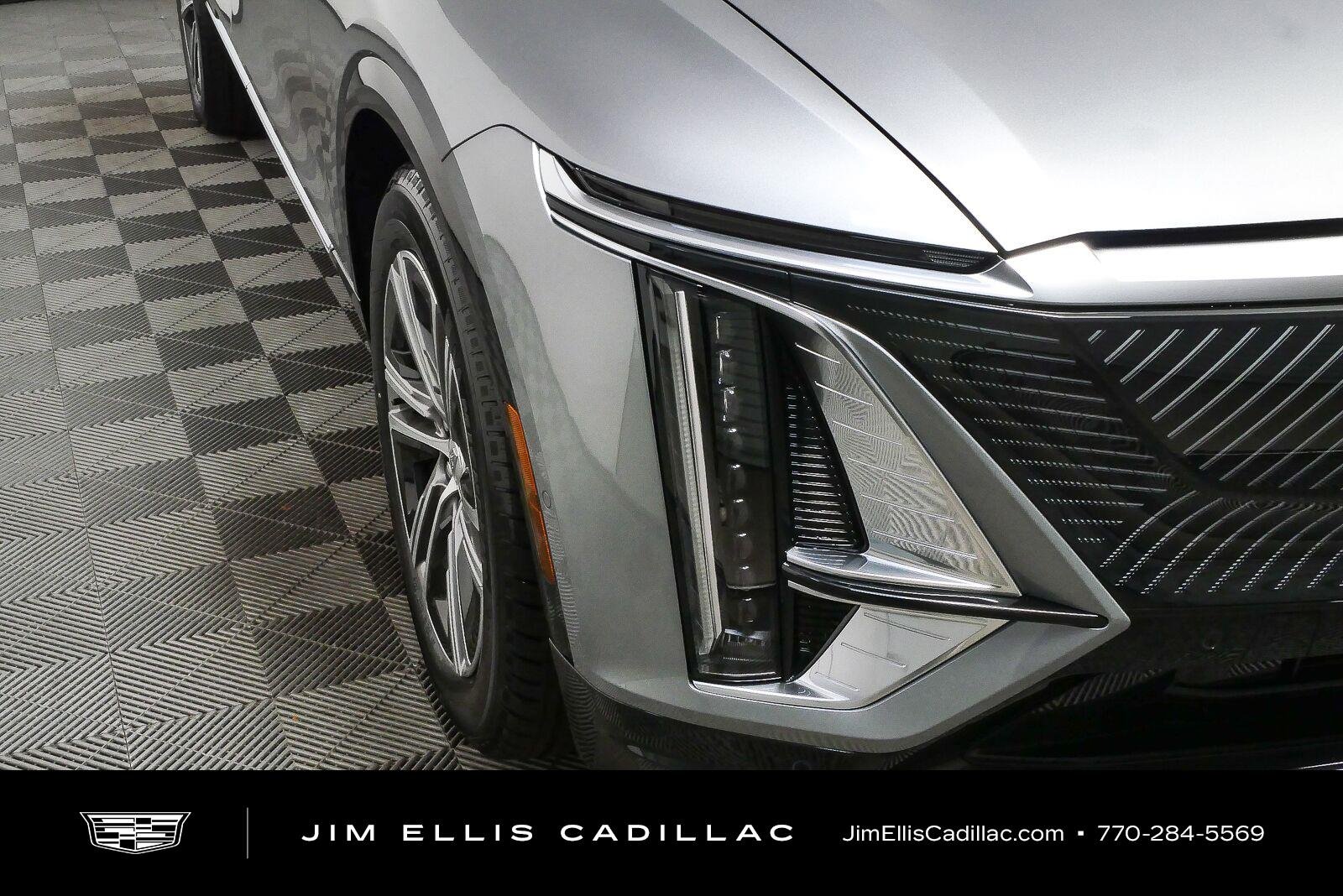 New 2027 Argent Silver Metallic Cadillac Luxury image 37
