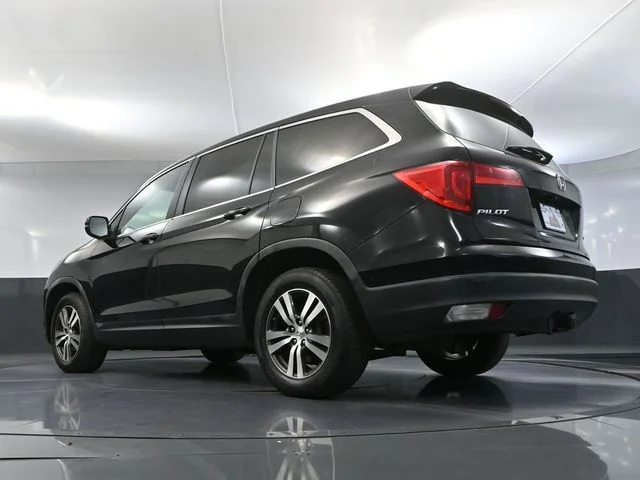 Used 2016 Black Honda EX-L image 51