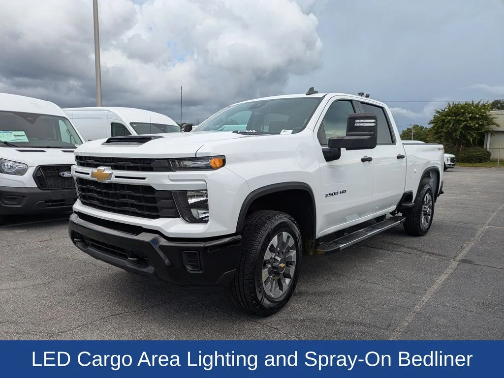 Used 2024 Summit White Chevrolet Custom image 9